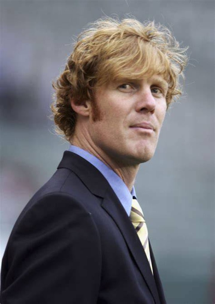 Alexi Lalas Height, Weight, Net Worth, Age, Birthday, Wikipedia, Who, Instagram, Biography