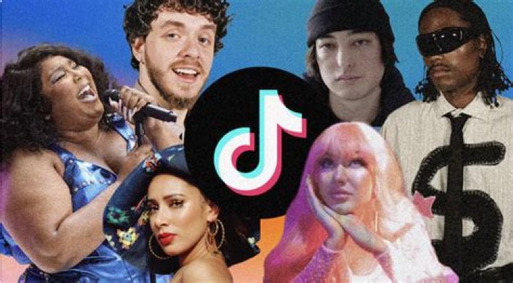 &bdquo;TikTok'e&ldquo; plinta milijonus sugluminę vaizdo įra&scaron;ai makiažą įvaldžiusi