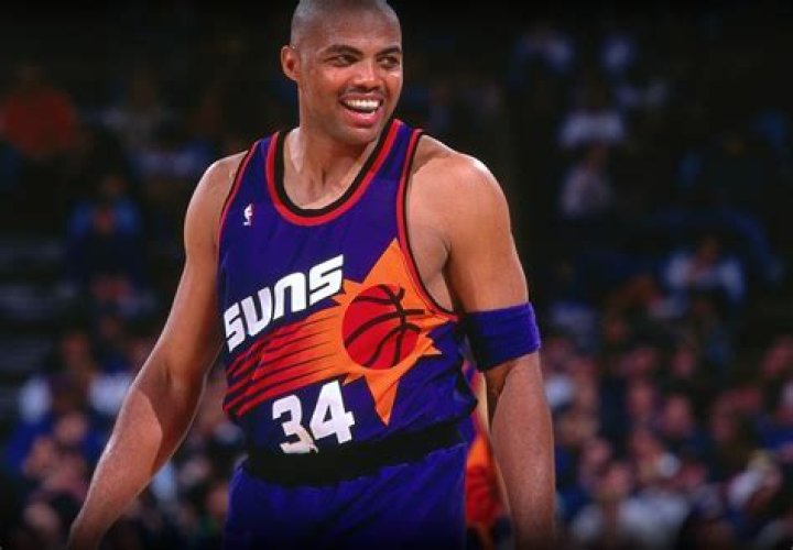 Charles Barkley gets shamed by UNT grad, other angry San Antonio women