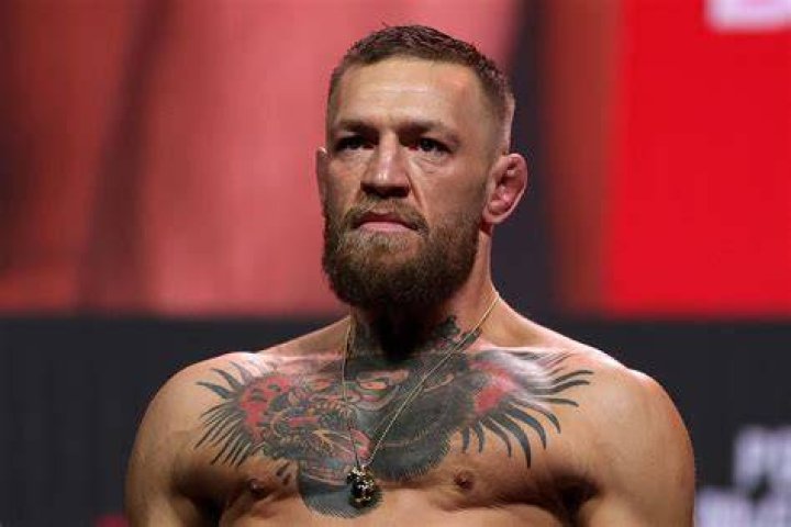 Conor McGregor Alle Infos zu Gehalt, Vermögen und Comeback UFC