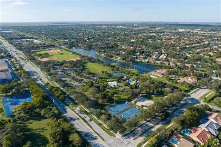 Coral Springs Parents Get Ready for a Sales Tax Holiday &raquo; Coral