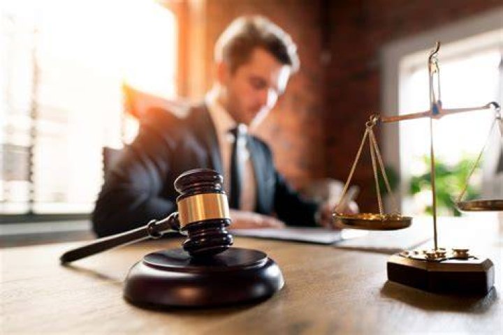 Defence attorney 