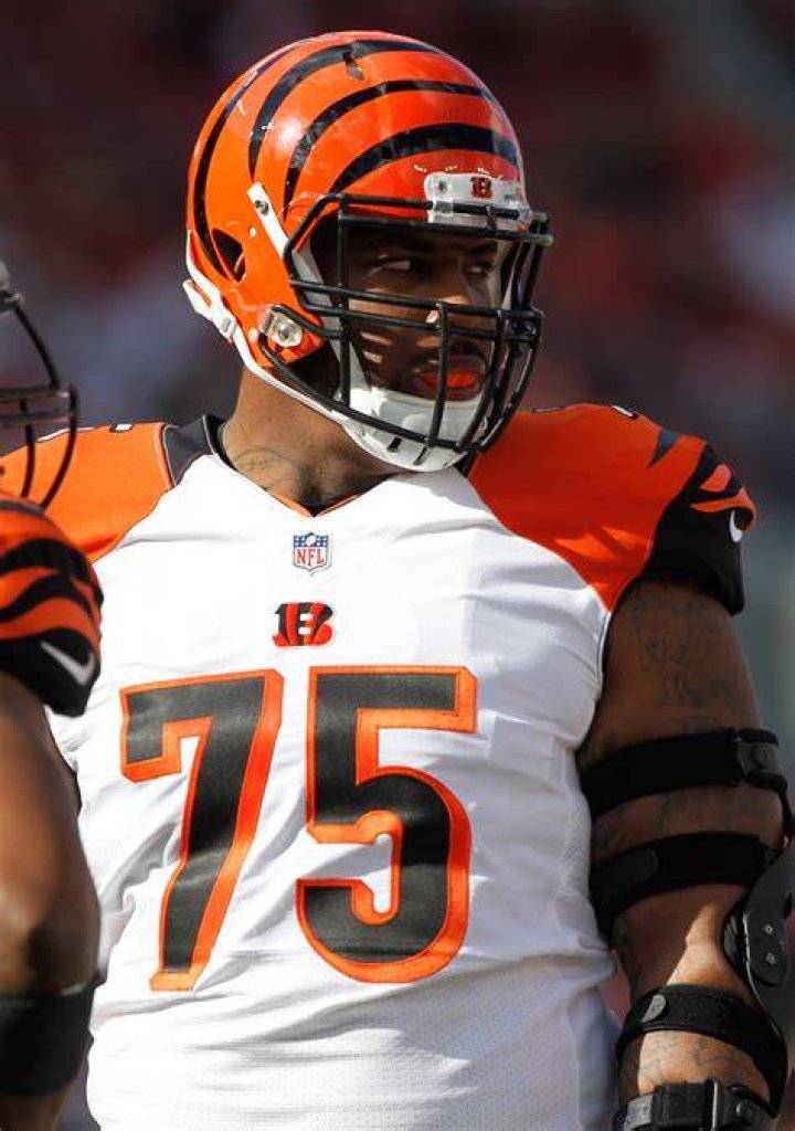 Devon Still Latest News, Rumors and Speculation on FreeAgent DT