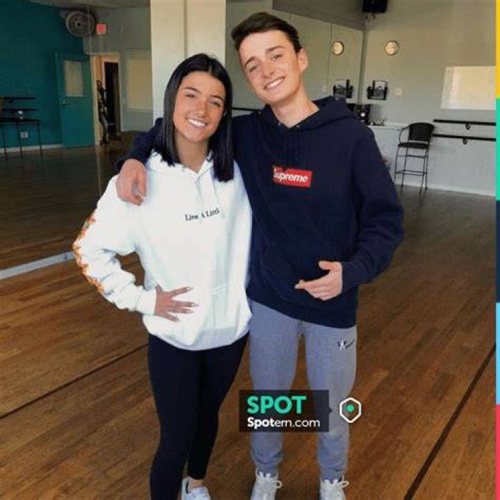 Discover The Secrets Of The "Noah Schnapp Grey Sweatpants" Trend