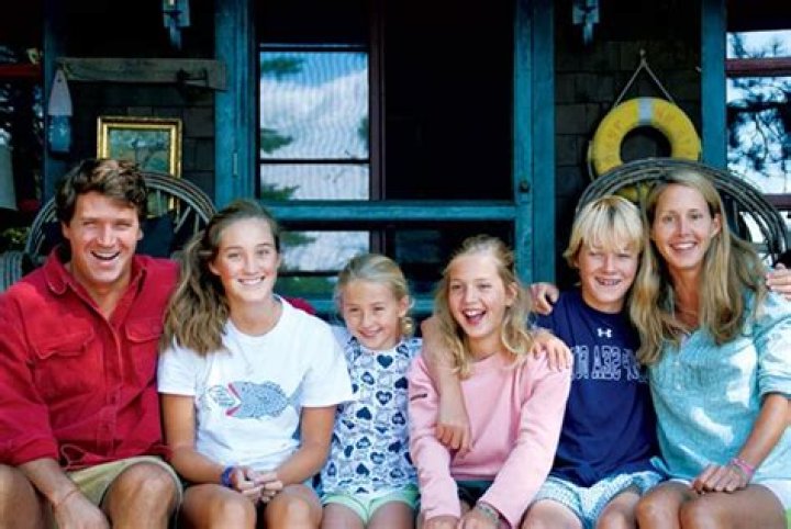 Does Tucker Carlson have daughters? Who are Tucker Carlson daughters?