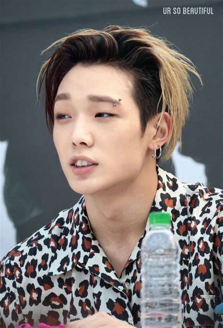 Ikon Bobby