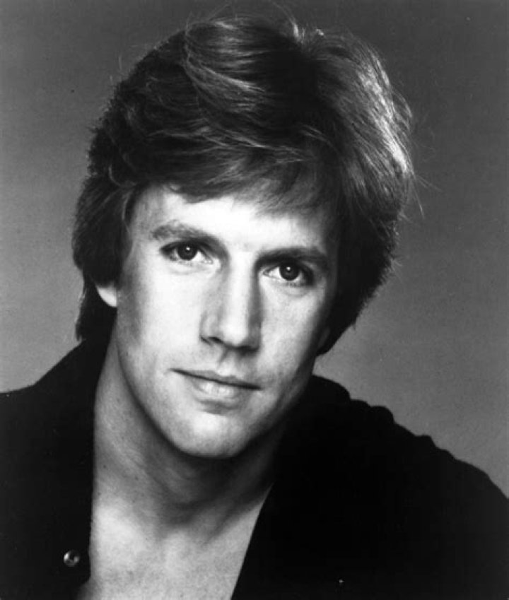 Jameson Parker Something about black + white... Pinterest