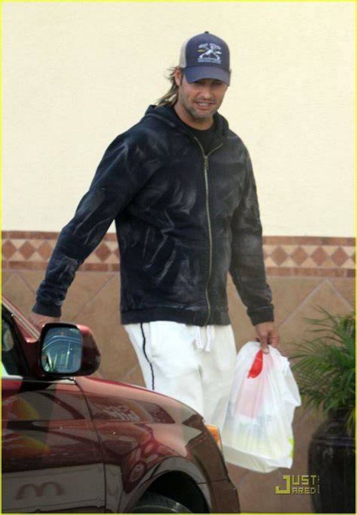 Josh Holloway Gets His Java On Photo 2015961 Celebrity Babies, Java