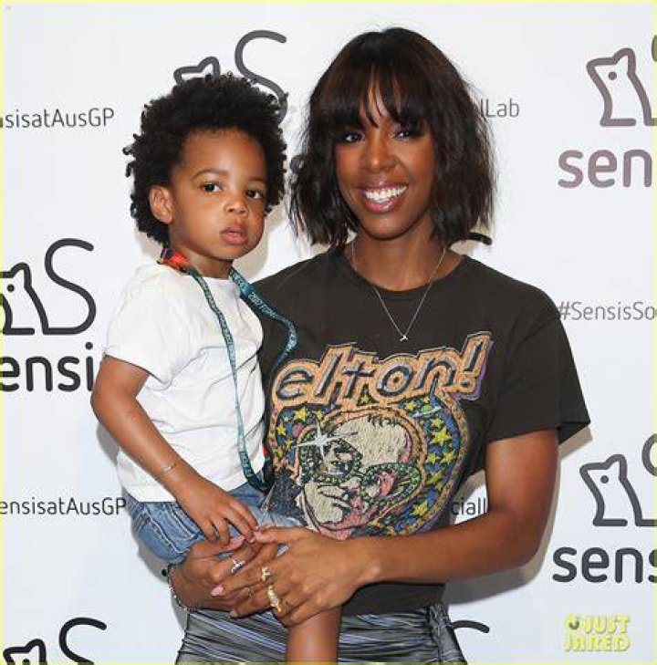 Kelly Rowland's Son And Jay-Z's Connection