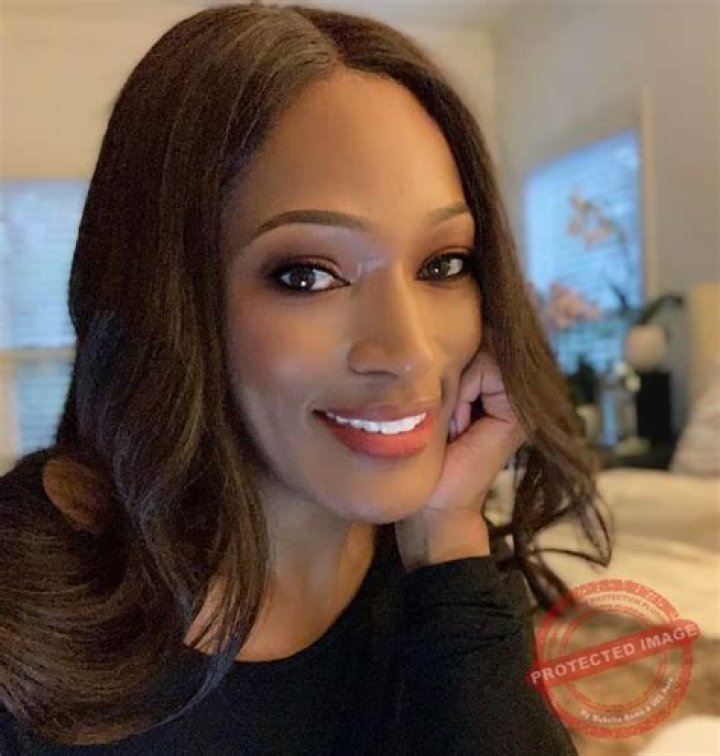 Kron Moore Wiki, Age, Birthday (The Oval) Married, Boyfriend, Husband, Net Worth