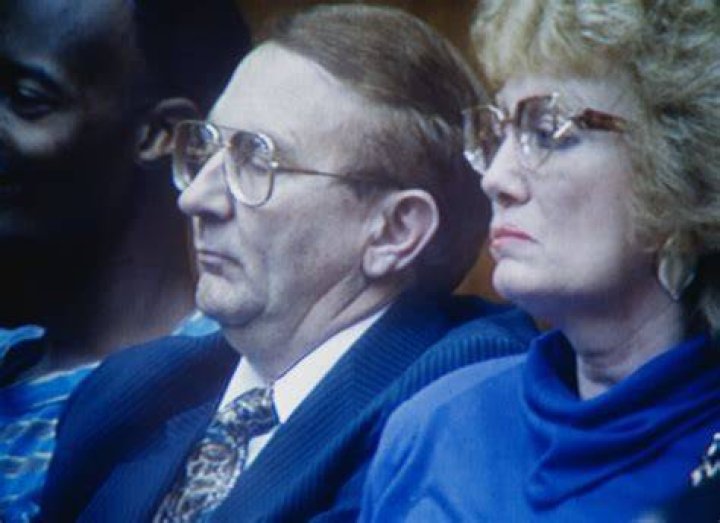 Lionel Dahmer, Jeffrey Dahmer Father 5 Fast Facts