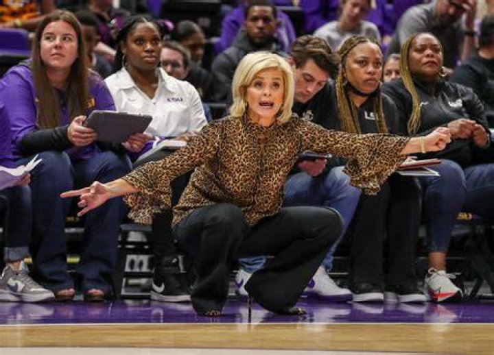 LSU Women’s Basketball Coach Husband: Who is Randy Robertson?