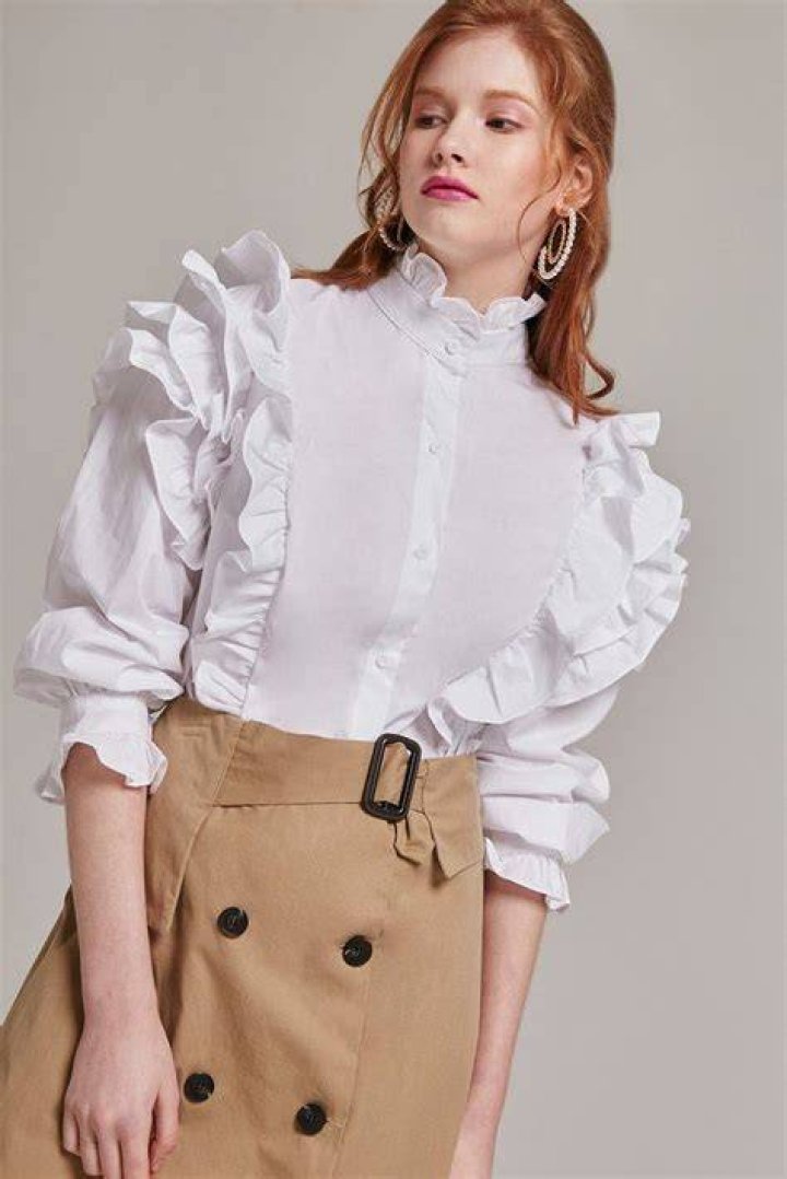 Man Fashion, Ruffled, Ruffle Blouse, Actors, Celebrities, Quick, Women