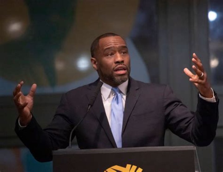 Marc Lamont Hill ·