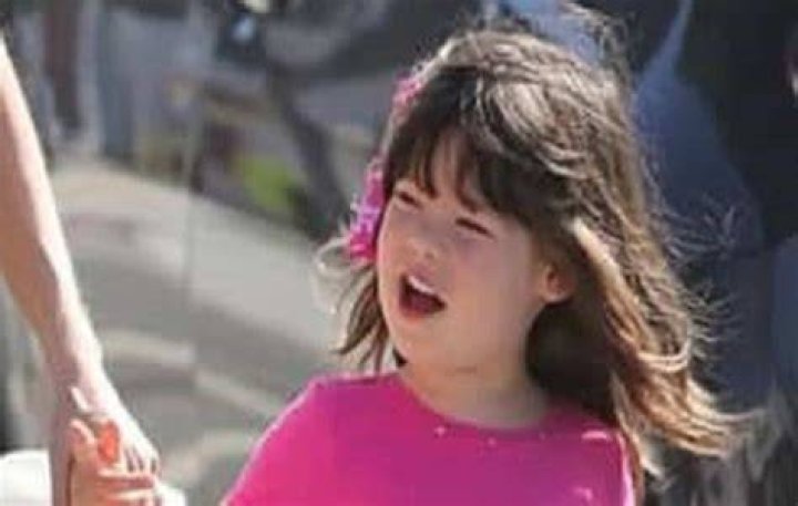 Meet Elsie Otter Pechenik | Daughter Of Zooey Deschanel ·
