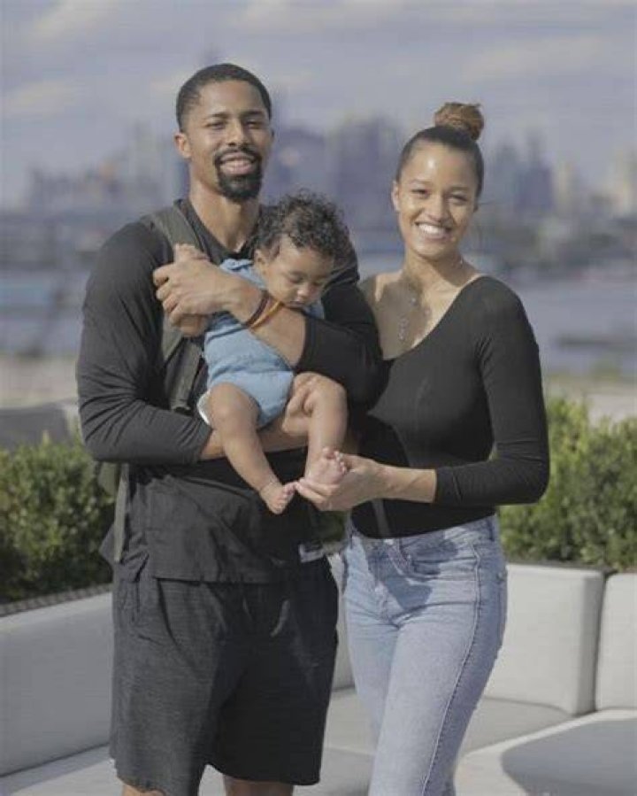 Meet Spencer Dinwiddie Wife Arielle Roberson ? Girlfriend and Married Life Explored ·