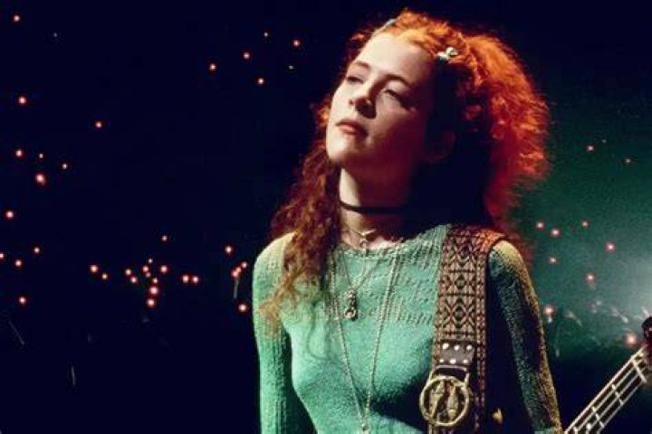 Melissa Auf der Maur Recalls 'Beautiful Love Affair' with Dave Grohl