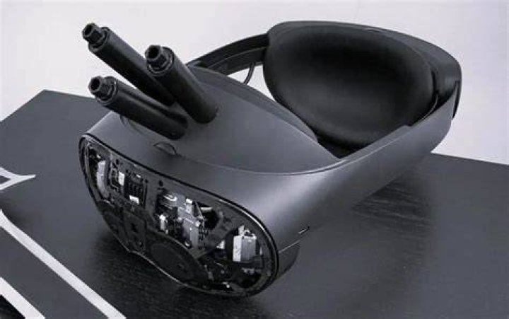 Oculus Founder Creates VR Headset That Actually Kills You if You Die in a Game