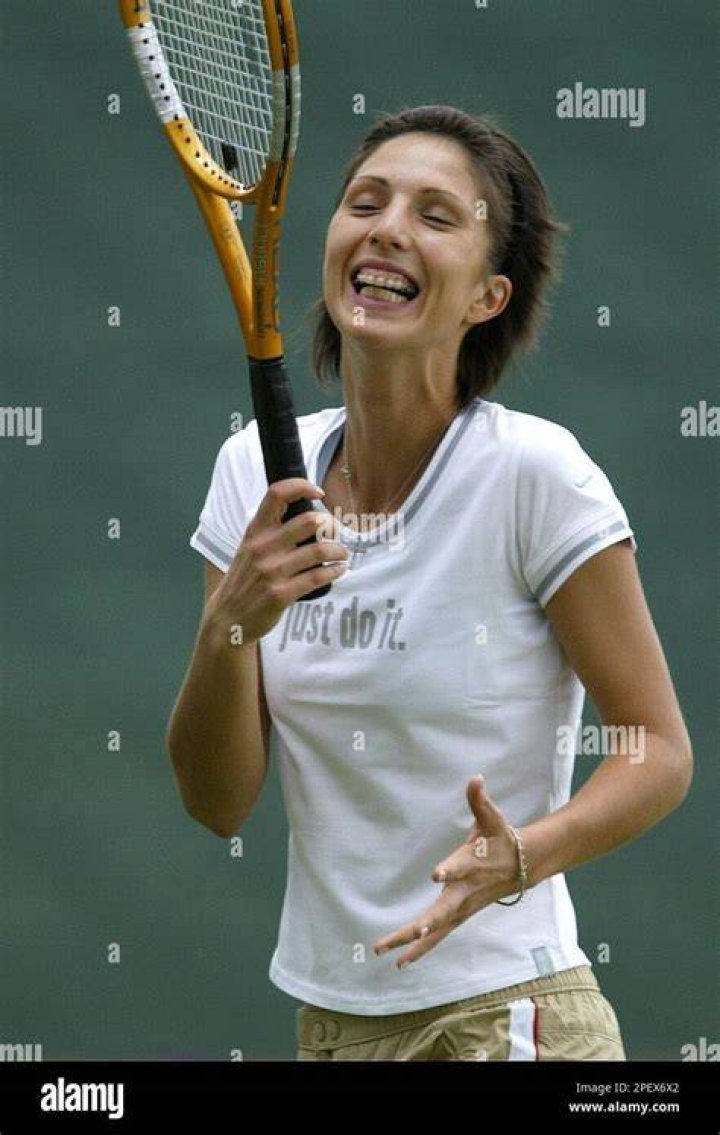 Photo Archive Singer Anastasia Myskina Images