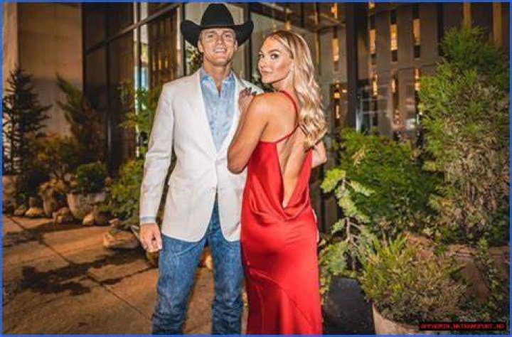 Seth Aaron Henderson Biography, Age, Height, Wife, Net Worth, Family