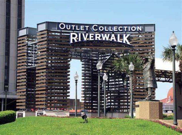 The Outlet Collection at Riverwalk · RSM Design
