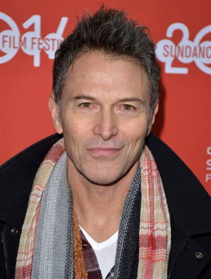 Tim Daly Age, Height, Movies and TV Shows, Education, Family ·
