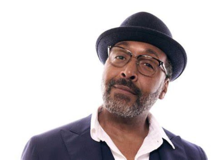 Uncover The Secrets Of Jesse L. Martin's Enduring Marriage