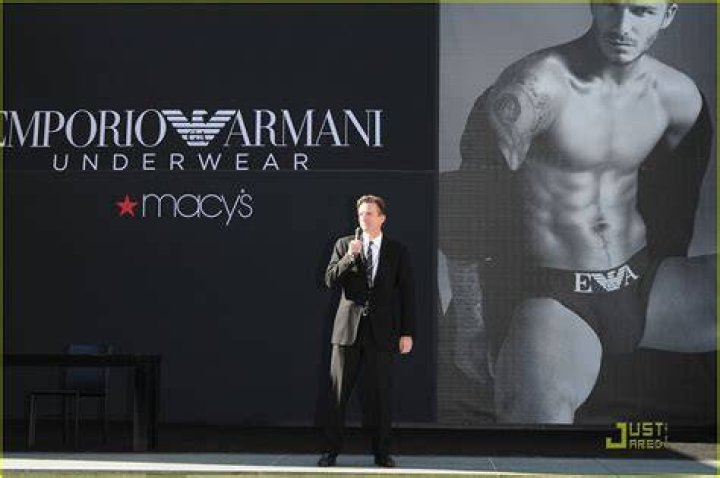 Victoria & David Beckham in Armani Underwear Ads ·