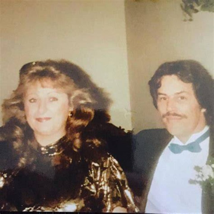 What happened to Bobby Boyd parents? ·