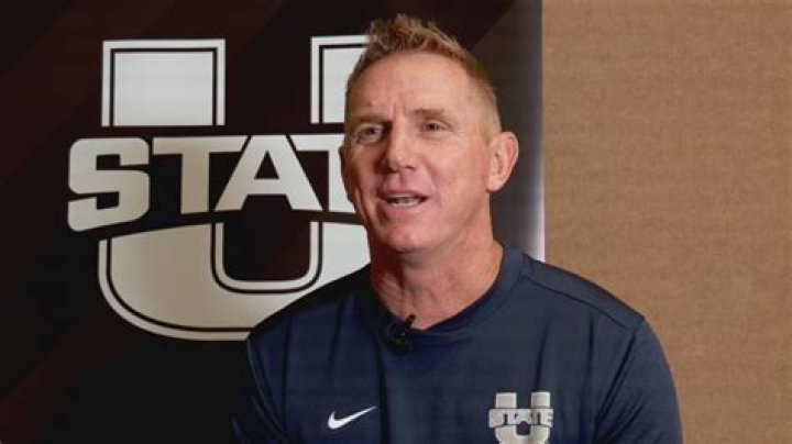What is the USU Coach Blake Anderson's salary?