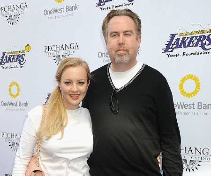 Who Is American Actress, Wendi McLendon-Covey Husband? Know About Her Net Worth and Earnings ·