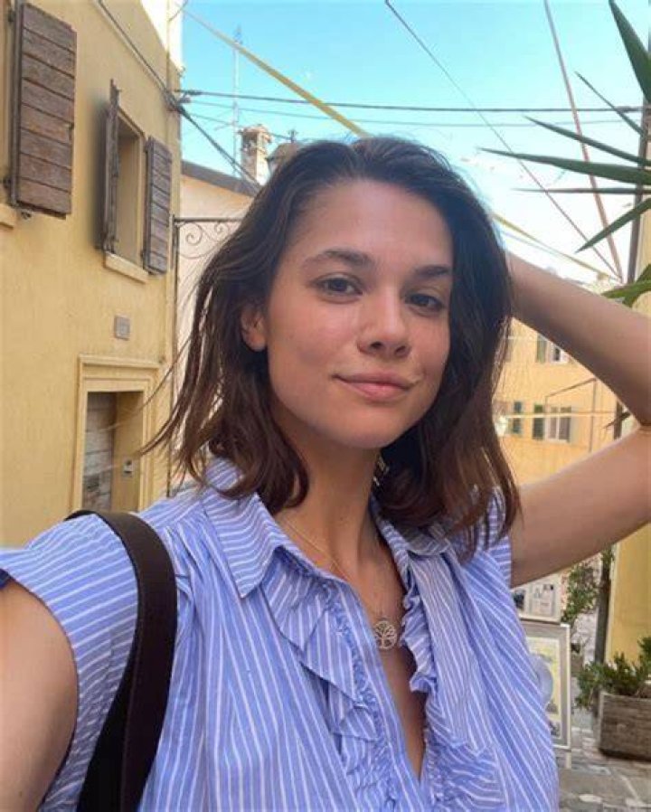 Who is Michelle Ellyse Schlaman? Age – Meet The Model On Instagram ·